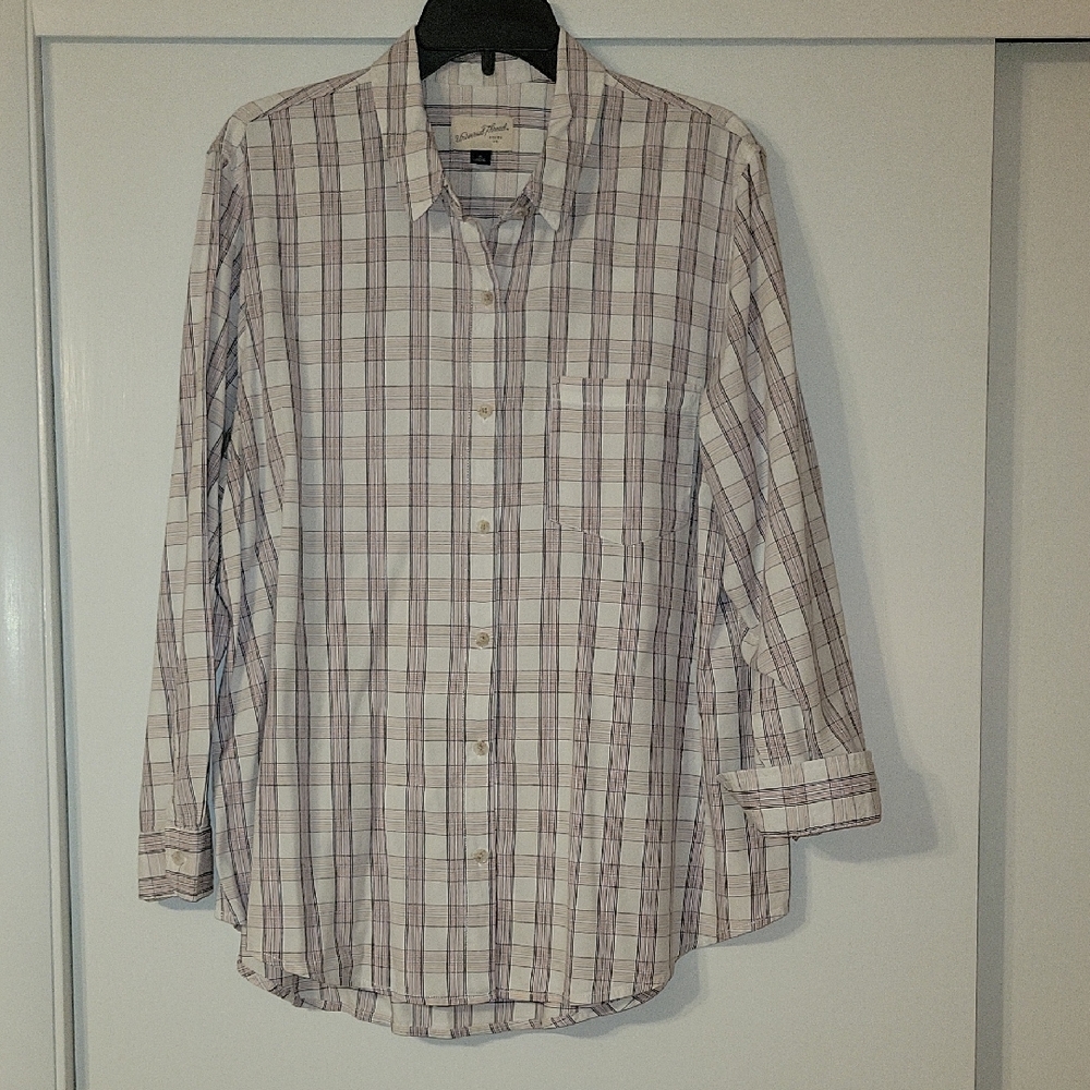 Ladies Long-Sleeve, Button-Down Shirt | XL